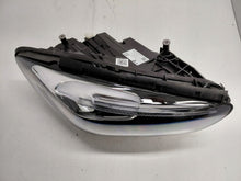 Laden Sie das Bild in den Galerie-Viewer, Frontscheinwerfer Mercedes-Benz W247 A2479065207 Full LED Rechts Headlight SCH9965150300ww