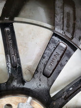 Load image into Gallery viewer, 1x Alufelge 19 Zoll 9.0&quot; 5x108 53ET 31680217 Polestar 1 Rim Wheel