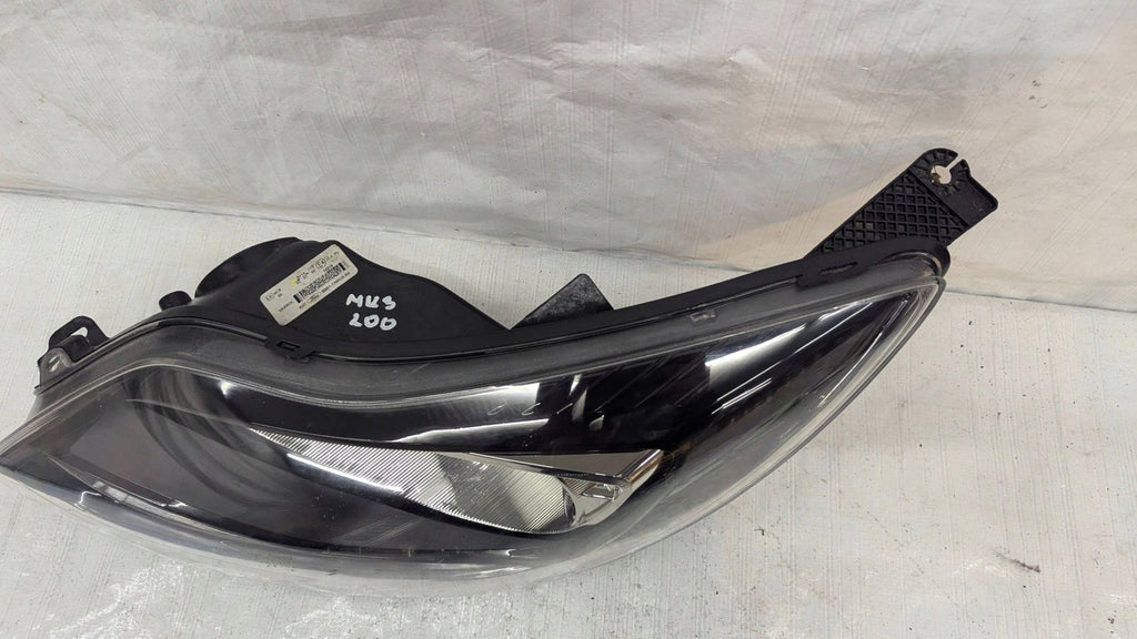 Frontscheinwerfer Ford Focus BM5113W030RA Links Scheinwerfer Headlight SCH4392240032bp