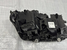 Load image into Gallery viewer, Frontscheinwerfer BMW G05 G06 5A2798701 Full LED Links Scheinwerfer Headlight SCH7002296391pr
