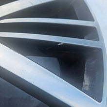 Load image into Gallery viewer, 1x Alufelge 16 Zoll 6.5" 5x112 46ET 5G0601025CD VW Golf Vii Rim Wheel FEL6657352813lp