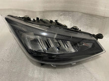 Load image into Gallery viewer, Frontscheinwerfer Seat Ibiza 6F1941006E LED Rechts Scheinwerfer Headlight