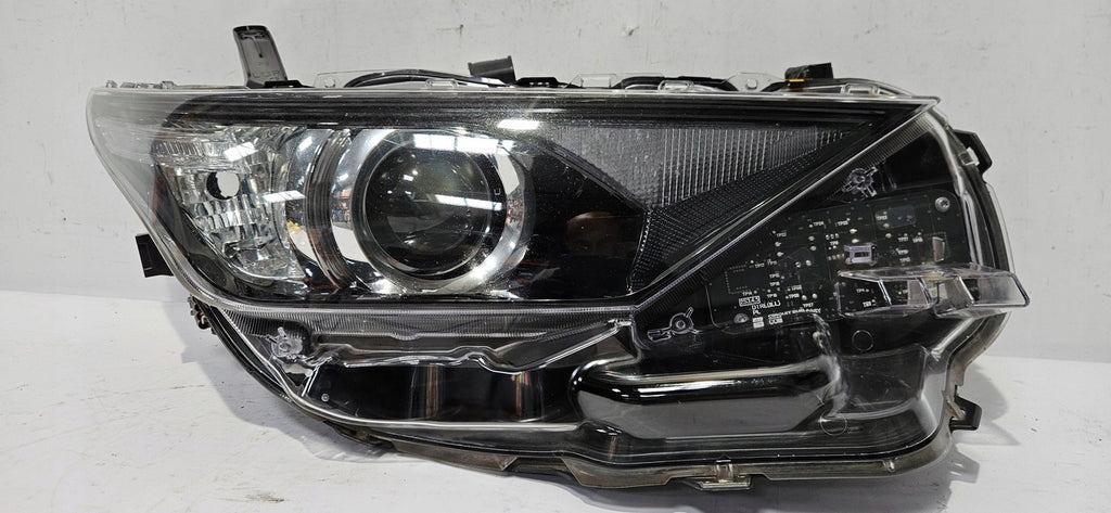 Frontscheinwerfer Toyota Auris 81130-02K30 Rechts Scheinwerfer Headlight
