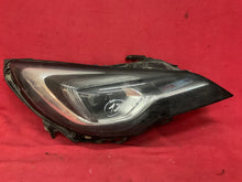 Load image into Gallery viewer, Frontscheinwerfer Opel Astra 39077807 LED Rechts Scheinwerfer Headlight