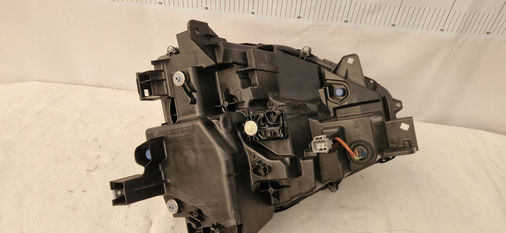 Frontscheinwerfer Mitsubishi Eclipse Cross MDE1336286R MDE1336288R LED Rechts