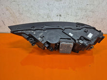 Load image into Gallery viewer, Frontscheinwerfer Audi Suv 11564220000 Rechts Scheinwerfer Headlight SCH5830825254la