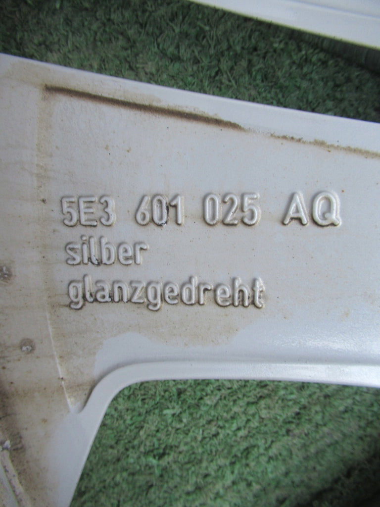 1x Alufelge 18 Zoll 7.5" 5x112 48ET Glanz Silber 5E3601025 Skoda Octavia 5e3 FEL8327799491hu