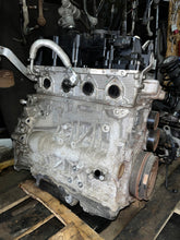 Laden Sie das Bild in den Galerie-Viewer, Motor BMW Mini Toyota B47C20A 2.0 120TKm Diesel Engine Unkomplett