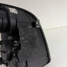 Load image into Gallery viewer, Frontscheinwerfer VW Crafter JPF2E1941005 Links Scheinwerfer Headlight SCH6665354707zu