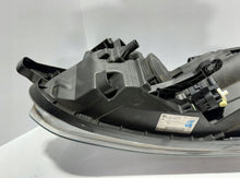 Load image into Gallery viewer, Frontscheinwerfer Renault Kadjar 260609857R 260101096R Rechts oder Links SCH8706239475cs