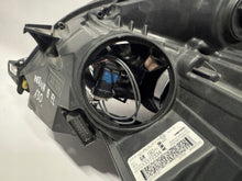 Laden Sie das Bild in den Galerie-Viewer, Frontscheinwerfer Opel Meriva B 13372334 Rechts Scheinwerfer Headlight SCH5903194062lo