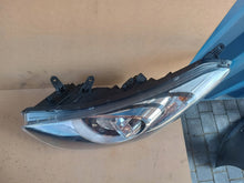 Laden Sie das Bild in den Galerie-Viewer, Frontscheinwerfer Hyundai I30 92101A6060 Links Scheinwerfer Headlight SCH4468073928fe
