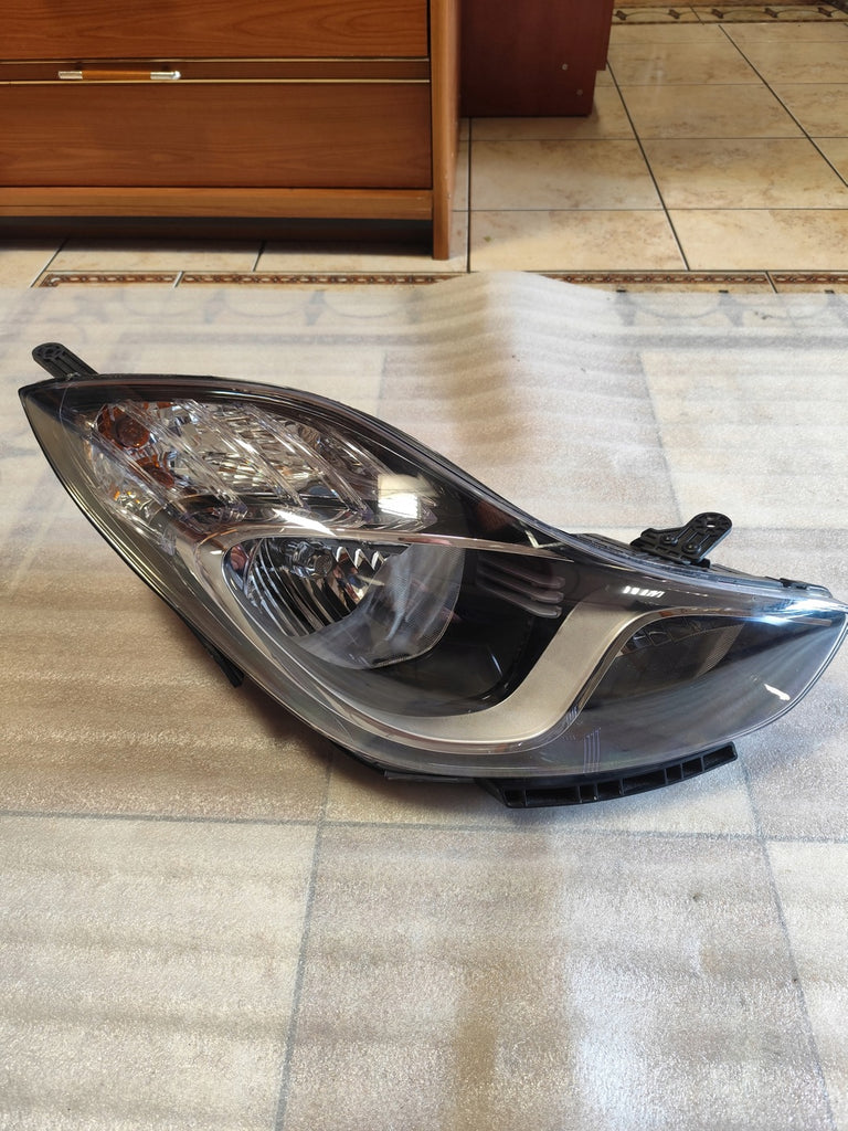 Frontscheinwerfer Hyundai Ix20 921021K000 Ein Stück (Rechts oder Links)