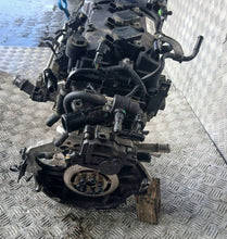 Load image into Gallery viewer, Motor Hyundai Kia I10 III Picanto G3LD 1.0 MPI 2021 Benzin Engine Unkomplett