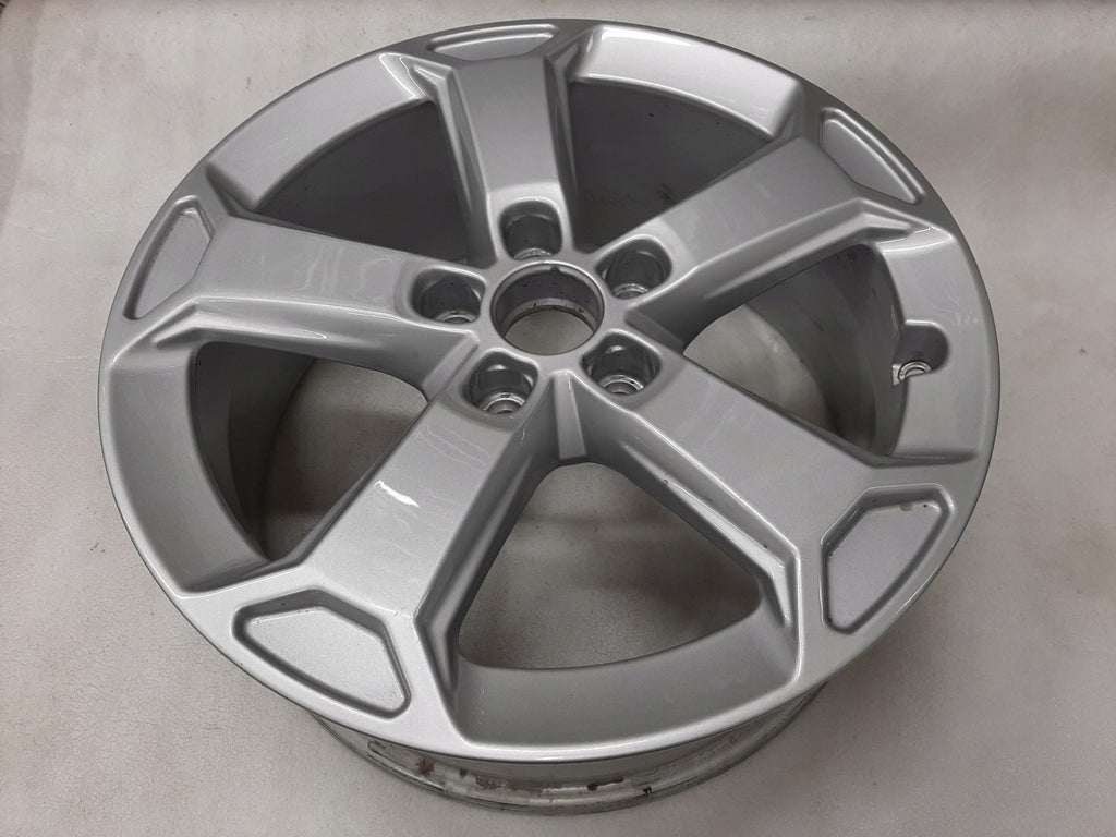 1x Alufelge 17 Zoll 7.0" 5x112 45ET Glanz Silber 81A0714978Z8 Audi Q2 Rim Wheel