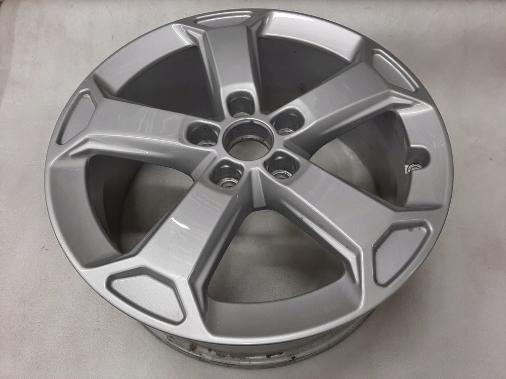 1x Alufelge 17 Zoll 7.0" 5x112 45ET Glanz Silber 81A0714978Z8 Audi Q2 Rim Wheel FEL4190022363mw