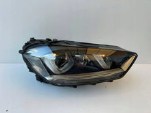 Load image into Gallery viewer, Frontscheinwerfer VW Golf Sportsvan 517941034B Links Scheinwerfer Headlight SCH9143285104gs