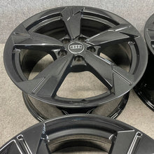 Load image into Gallery viewer, 4x Alufelge 18 Zoll 8.0" 5x112 39ET Glanz Silber 4K0601025D Audi A6 C8 Rim Wheel FEL9755091052mi