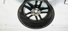 Laden Sie das Bild in den Galerie-Viewer, 1x Alufelge 18 Zoll 8.0&quot; 5x112 30ET Glanz 7855081 BMW 5 G31 G30 Rim Wheel