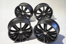 Laden Sie das Bild in den Galerie-Viewer, 4x Alufelge 18 Zoll 7.0&quot; 5x112 43ET 5N0601025AF VW Tiguan Passat B8 Rim Wheel