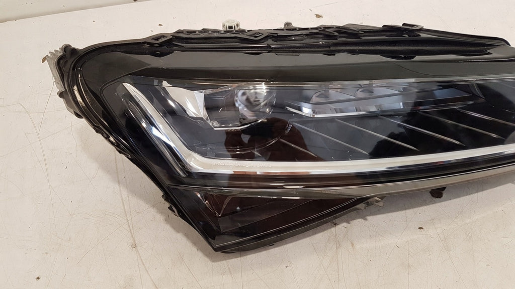 Frontscheinwerfer Skoda Superb III 3V1941016D LED Rechts Scheinwerfer Headlight