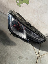 Laden Sie das Bild in den Galerie-Viewer, Frontscheinwerfer Audi A4 B9 8W0941006 Xenon Rechts Scheinwerfer Headlight SCH5643953105re