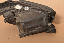 Laden Sie das Bild in den Galerie-Viewer, Frontscheinwerfer Mercedes-Benz W213 A2139067509 LED Links Headlight SCH1843236242ks