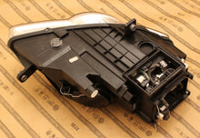 Load image into Gallery viewer, Frontscheinwerfer VW Passat 89312659 Xenon Links Scheinwerfer Headlight SCH8469419885zf