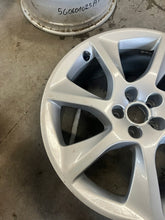 Load image into Gallery viewer, 1x Alufelge 17 Zoll 7.5" 5x100 36ET Glanz Silber 8X0601025J Audi A1 Rim Wheel FEL6998114767yh