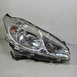 Frontscheinwerfer Peugeot 208 I 17284672374 Rechts Scheinwerfer Headlight SCH9743175819pa