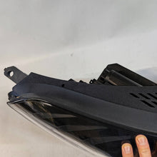 Laden Sie das Bild in den Galerie-Viewer, Frontscheinwerfer Hyundai Tucson 92102D7700 Full LED Rechts Headlight SCH9368221539kp