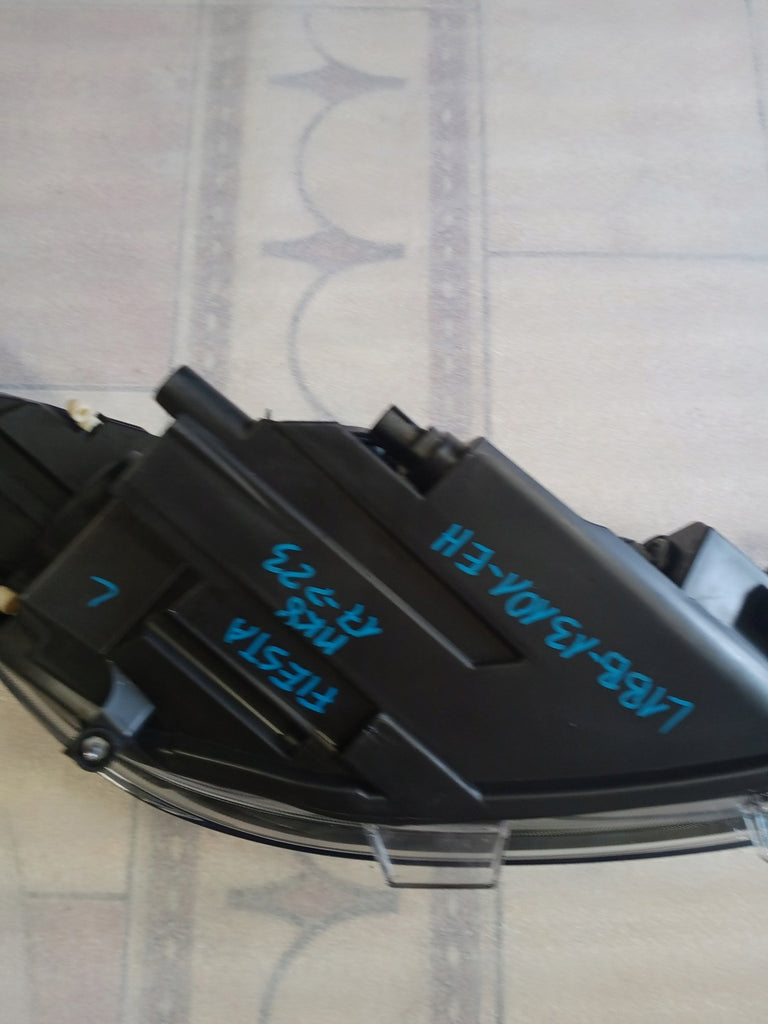 Frontscheinwerfer Ford Fiesta L1BB-13101-EH Links Scheinwerfer Headlight SCH3115365939kg