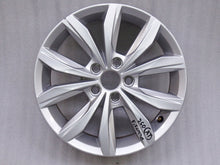 Load image into Gallery viewer, 1x Alufelge 15 Zoll 5.5&quot; 5x100 40ET Matt Silber 2G0601025 VW Polo Rim Wheel