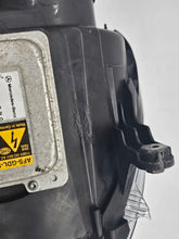 Laden Sie das Bild in den Galerie-Viewer, Frontscheinwerfer Mercedes-Benz W211 Bi-Xenon Rechts Scheinwerfer Headlight SCH3804529406en