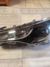 Laden Sie das Bild in den Galerie-Viewer, Frontscheinwerfer Toyota Corolla LED Links Scheinwerfer Headlight SCH5422944417mr