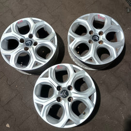 1x Alufelge 16 Zoll 6.0