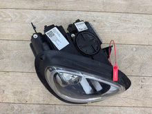 Laden Sie das Bild in den Galerie-Viewer, Frontscheinwerfer Mini Countryman F60 7494802 LED Rechts Scheinwerfer Headlight