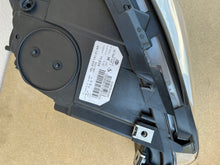 Laden Sie das Bild in den Galerie-Viewer, Frontscheinwerfer BMW 5 F10 7203245 Links Scheinwerfer Headlight SCH4680438133rh