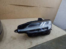 Laden Sie das Bild in den Galerie-Viewer, Frontscheinwerfer Volvo V60 II S60 III LED Links Scheinwerfer Headlight SCH6422285847wl