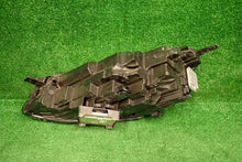 Laden Sie das Bild in den Galerie-Viewer, Frontscheinwerfer Ford Kuga LV4B-13E016-AN Full LED Rechts Headlight SCH7580641619ow