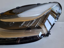 Load image into Gallery viewer, Frontscheinwerfer Tesla Model 3 1077375-00-C LED Links Scheinwerfer Headlight