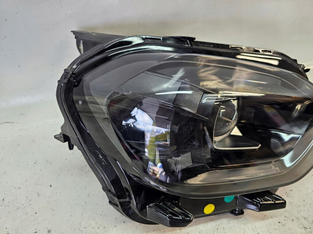 Frontscheinwerfer Lancia Ypsilon 9850750480-00 LED Rechts Scheinwerfer Headlight SCH6382057334mc