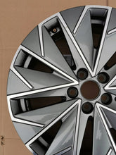 Laden Sie das Bild in den Galerie-Viewer, 1x Alufelge 17 Zoll 658601025AA Skoda Scala Kamiq Rim Wheel FEL7243616460tn