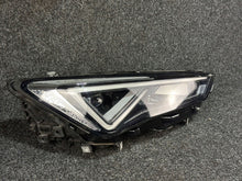 Load image into Gallery viewer, Frontscheinwerfer Seat Tarraco 5FJ941008J Rechts Scheinwerfer Headlight SCH4597858275ej
