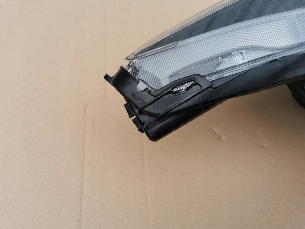 Frontscheinwerfer Toyota Yaris Links Scheinwerfer Headlight