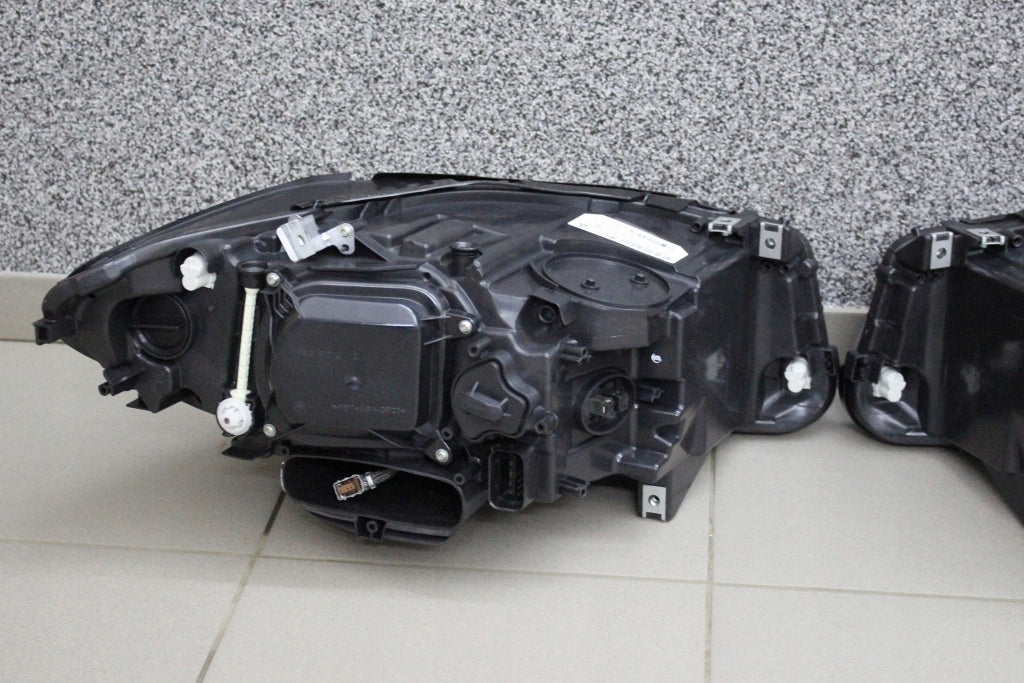 Frontscheinwerfer BMW 5 F11 F10 63117343911 63117343912 Xenon Rechts oder Links SCH5616872502pq