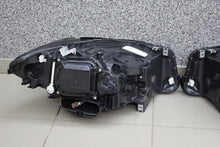 Load image into Gallery viewer, Frontscheinwerfer BMW 5 F11 F10 63117343911 63117343912 Xenon Rechts oder Links SCH5616872502pq