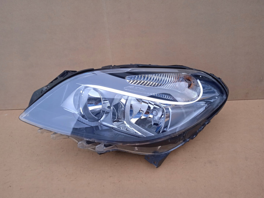 Frontscheinwerfer Mercedes-Benz W246 A2468200161 LED Links Headlight