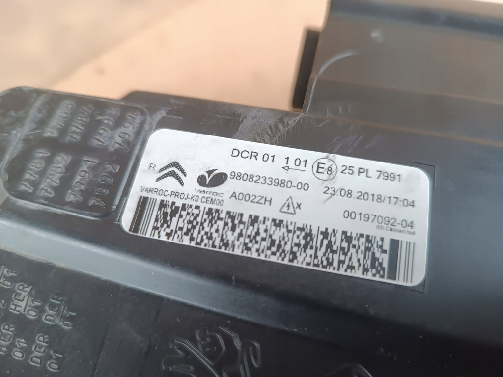 Frontscheinwerfer Citroën Jumpy 9808233980 Xenon Rechts Scheinwerfer Headlight