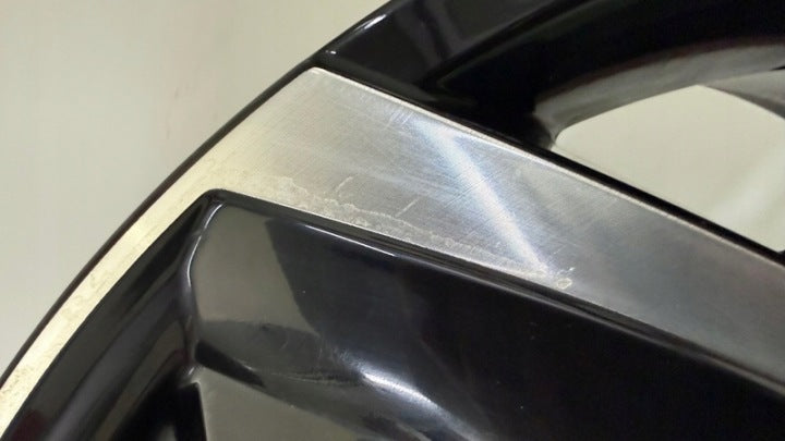 1x Alufelge 19 Zoll 7.5" 5x114.3 49 5ET Glanz Schwarz 52910-G1110 Hyundai I FEL6876782074om